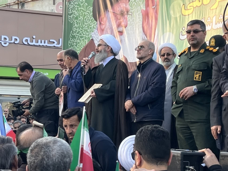 امام جمعه آمل: نقشه‌های ترامپ در ایران بی‌نتیجه خواهد ماند؛ صف معترضان از آشوبگران جداست